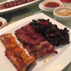 Yat Tung Heen User Photo