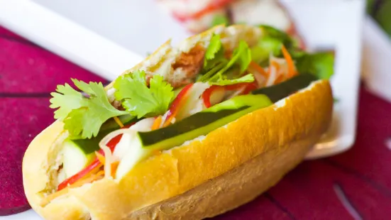 Banh Mi 37 Nguyen Trai