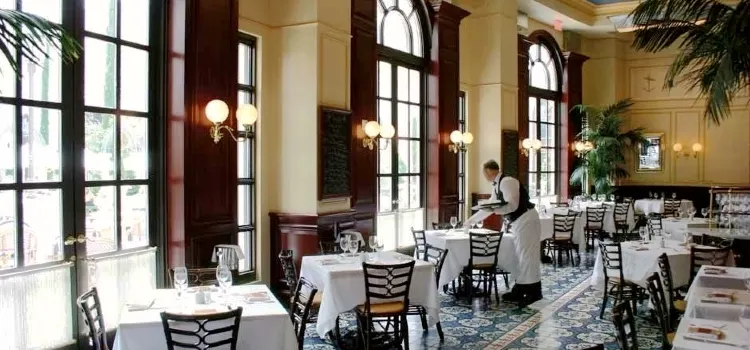 Bouchon Bistro