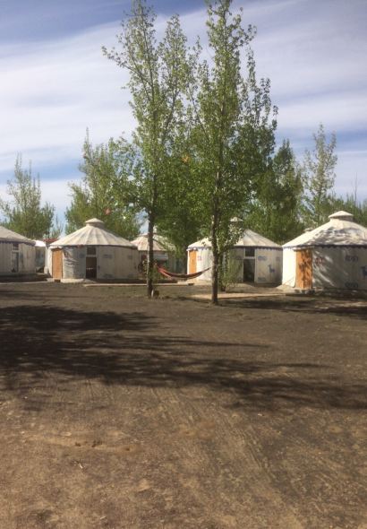 张北坝上草原聚汗轩农庄