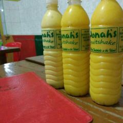 Jonah's Fruit Shake & Snack Bar 여행 사진