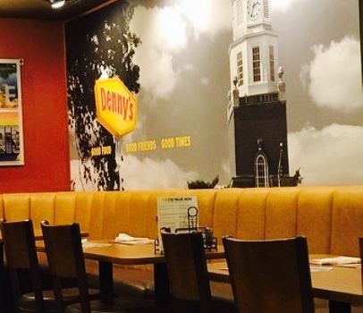 Denny's (W Sycamore)