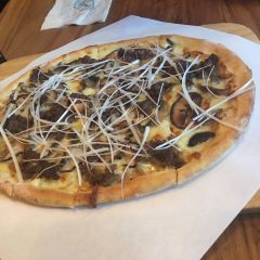 LYFATTI PIZZA莱芙缇披萨(鸿翔路店) User Photo