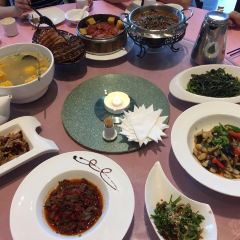 悦兮半岛温泉度假酒店·餐厅部 User Photo