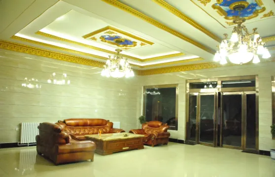 囊謙龍珠商務大酒店