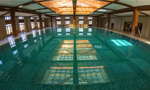 Tongguan Nuwa Spring