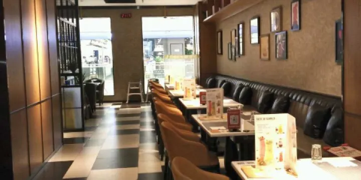 半秋山西餐廳(萬達廣場店)