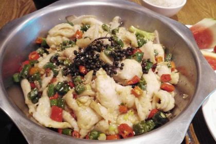 Yongwatian Chicken (longyanwanda)