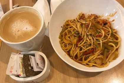 必胜客(青年路店)