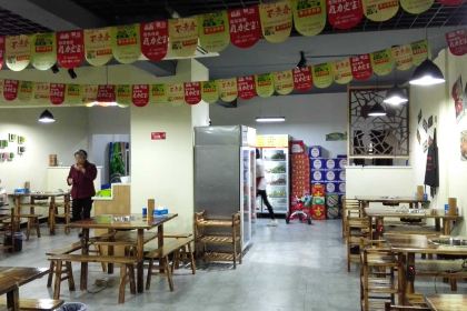 屋头串串(龙泉店)