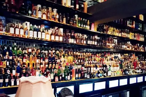 TIKI COCOTAIL & WHISKY & COFFEE