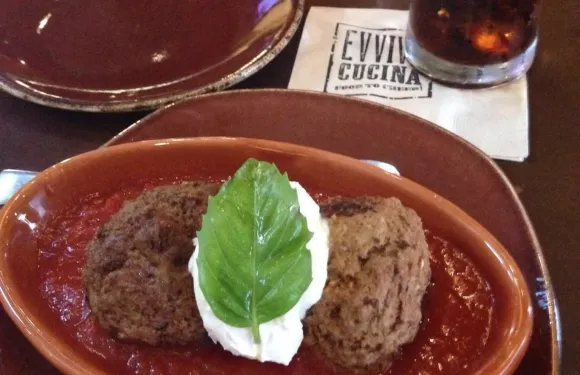 Evviva Trattoria - Westford