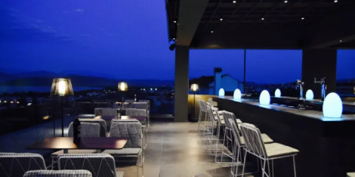 The View Roof Garden