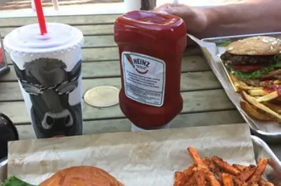 MOOYAH Burgers, Fries & Shakes in Matthews