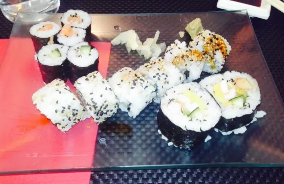 Sakura Sushi