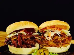 Main Course Food Truck