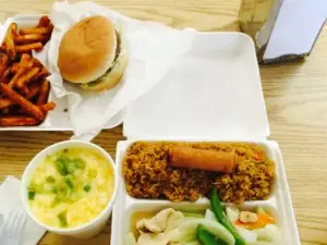 Mama's Kitchen