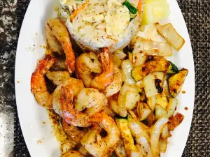 Del Campo Latin Food & Cafe
