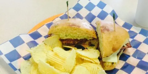 Honey-Bee Ham & Deli