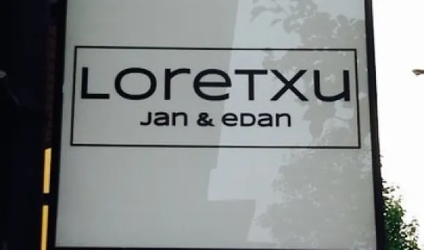 Bar Loretxu Jan & Edan