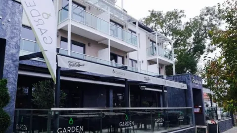 Onyx Garden in 沙爾堡