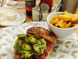 La Pepita Burger Bar - C/Oporto Vigo