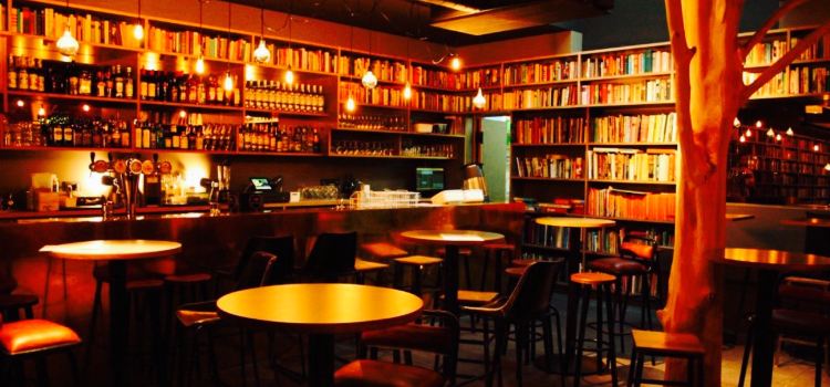 Le Bal Infernal - Used Book Cafe
