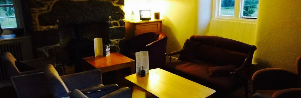 Cross Foxes Bar & Grill