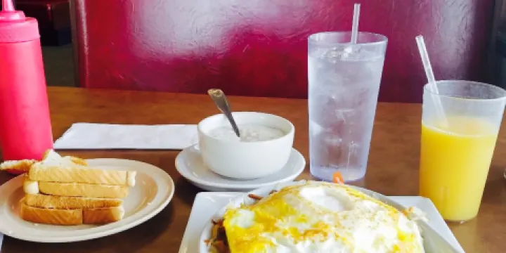 American Table Family Restaurant