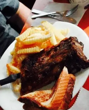 R & B's Bar-B-Que & Restaurant