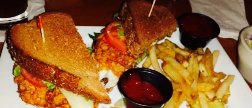 Green Mill Restaurant & Bar