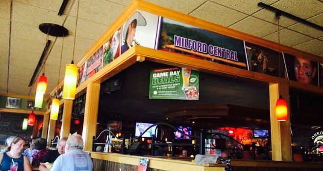 Applebee's Grill + Bar