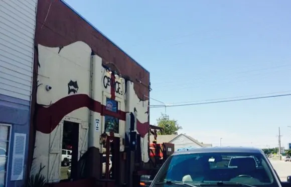 George's Pub