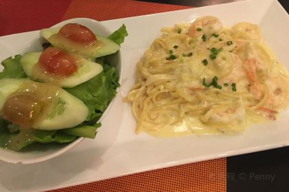 Brooklyn Pizza + Bistro