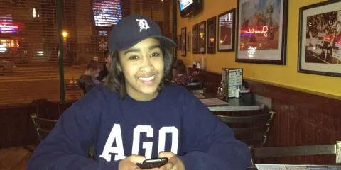 Winking Lizard Tavern