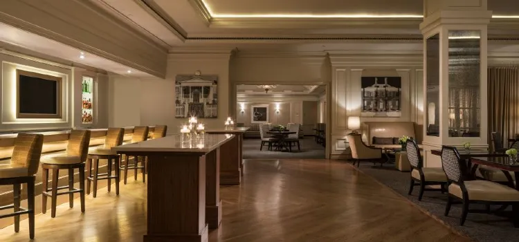 Lobby Lounge at The Ritz-Carlton Pentagon City