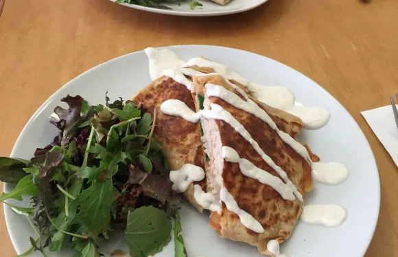 Starving Artist Cafe and Creperie