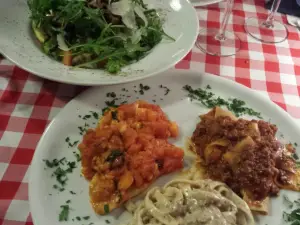 Pasta i Basta Cafe