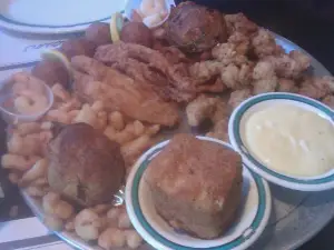 Captain Joe's Seafood Midway