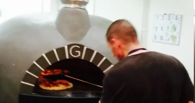 Ronnie's Wood-Fired Pizza