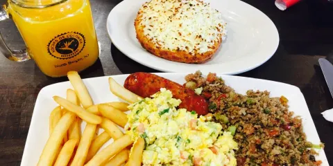 Noches de Colombia Restaurant