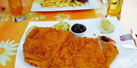 Restaurant-Pizzeria Dorf-Treff Siegfried