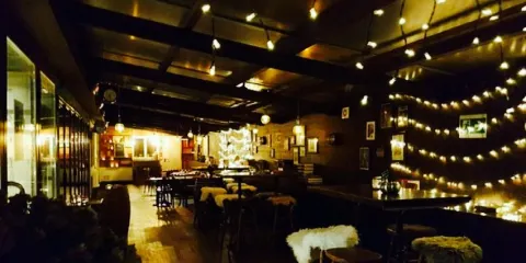 Snus Bar & Restaurant