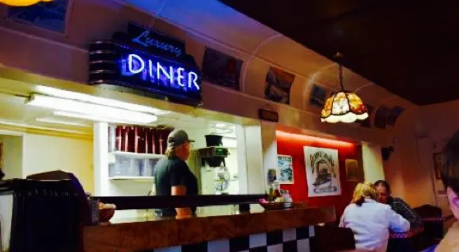 Luxury Diner
