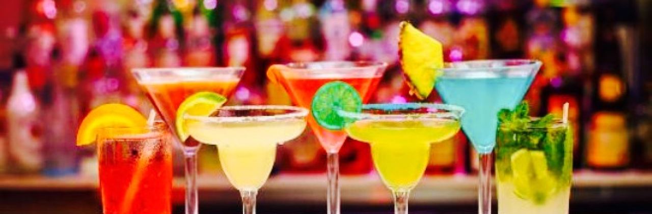 Piazza Italia Aperitivo & Kono Pizza