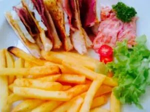 Charlie C's Art Cafe