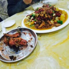 YANG WA ZI NANG KENG ROU SHAO KAO BA LUN TAI DIAN User Photo
