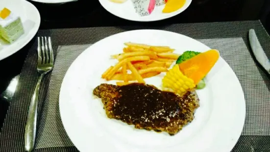 京康國際酒店牛排自助餐
