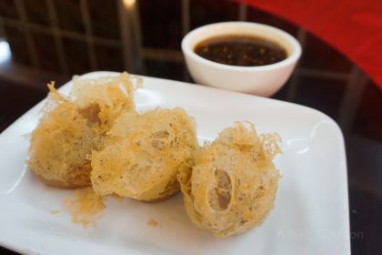 Uno Seafood Wharf Palace