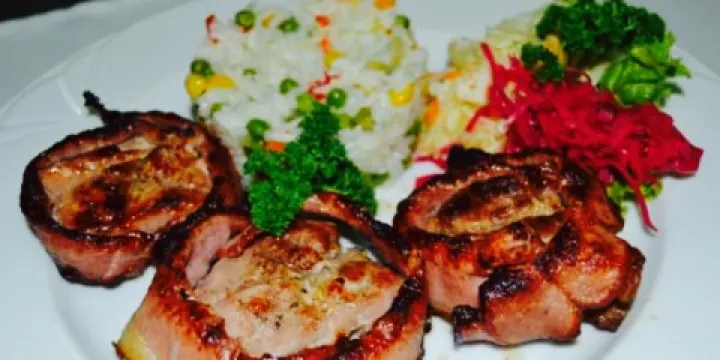 Retro Cafe-Restaurant